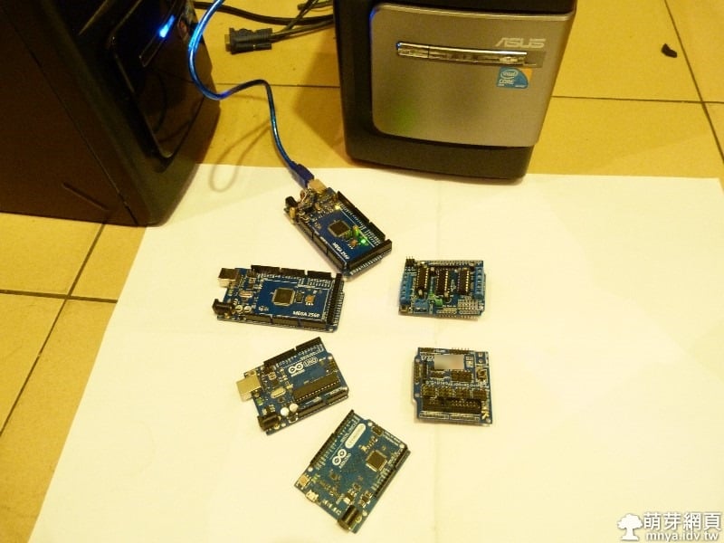 Arduino Uno、Mega 2560、Leonardo、馬達擴充、感應擴充電路板