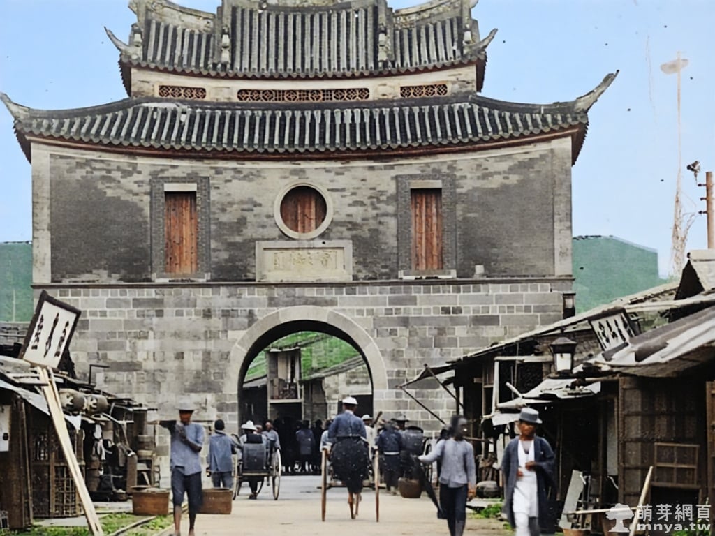 ComfyUI x Qwen-Image-Edit：黑白照片一鍵轉彩色（應用篇）