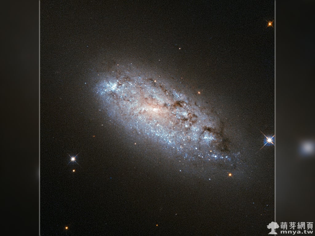 20150504 NGC 949 的奇特不對稱性